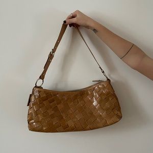 Vintage leather braided bag